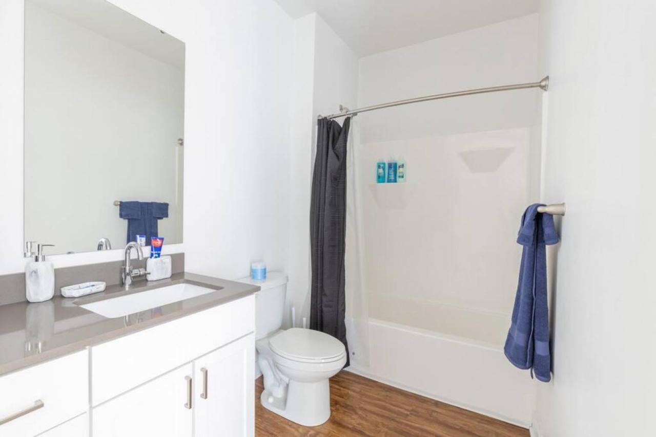 Modern Upscale 1Br Fountain Square Apartment อินเดียนาโพลิส ภายนอก รูปภาพ